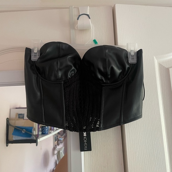 Black Corset top *NEVER WORN* - Picture 2 of 4